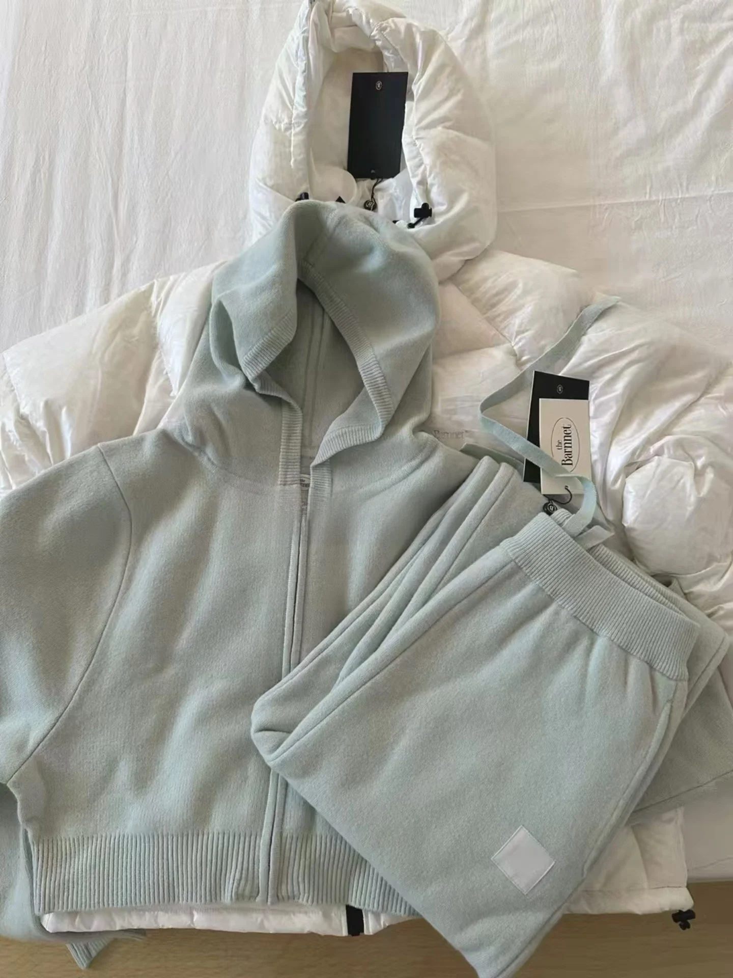 Mint Green Knitted Zipper Hoodie And Pants Set Women's Fashion Casual Lazy Style Winter Spring Autumn White Enhancing Outfit
Mint Green Knitted Zipper Hoodie And Pants Set Women's Fashion Casual Lazy Style Winter Spring Autumn White Enhancing Outfit