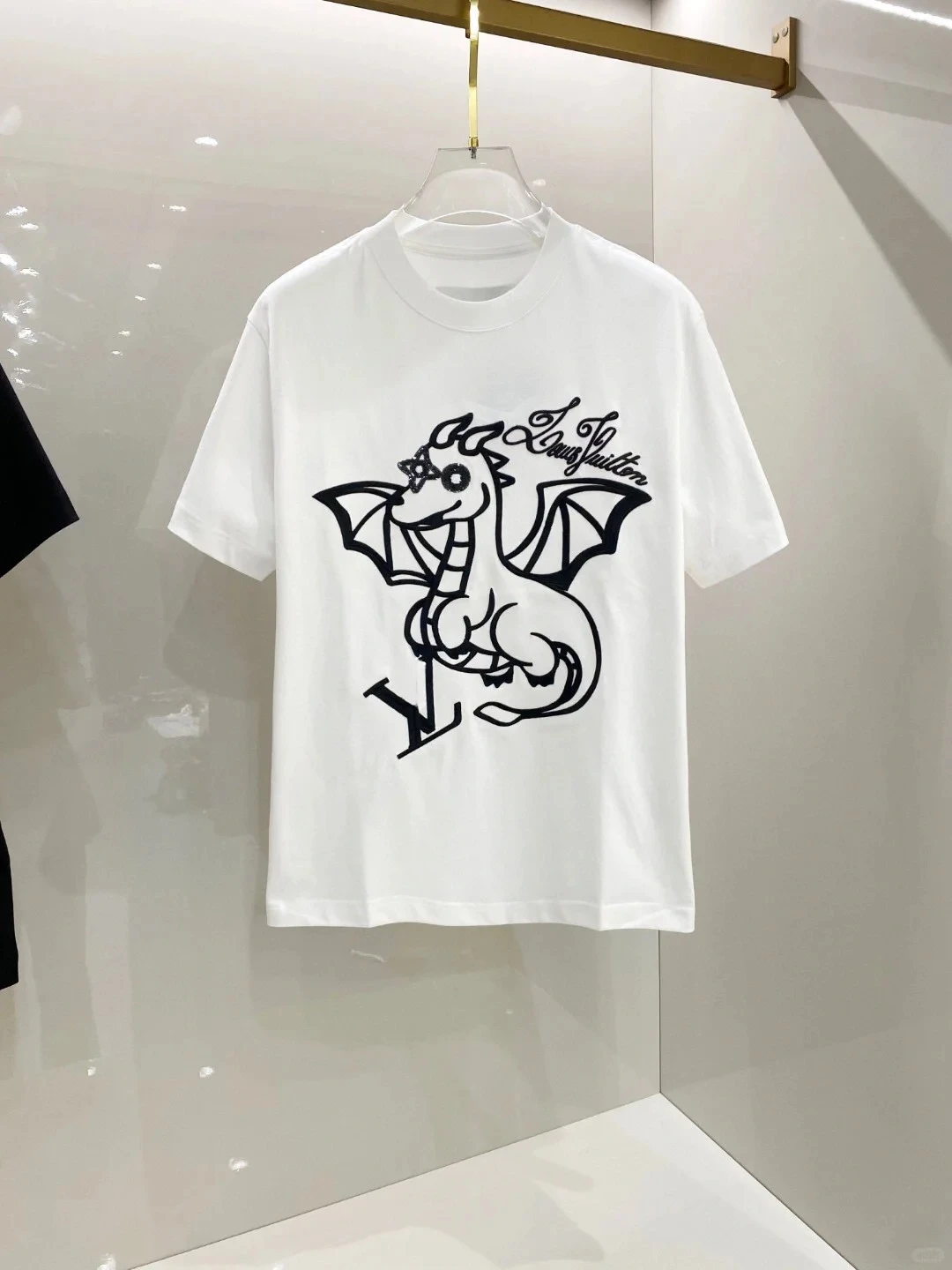 2025 Summer Luxury Trend Fashion Brand Men's and Women's Classic Tee Print Cotton Round Neck Short Sleeve Casual T Shirt
2025 Summer Luxury Trend Fashion Brand Men's and Women's Classic Tee Print Cotton Round Neck Short Sleeve Casual T Shirt