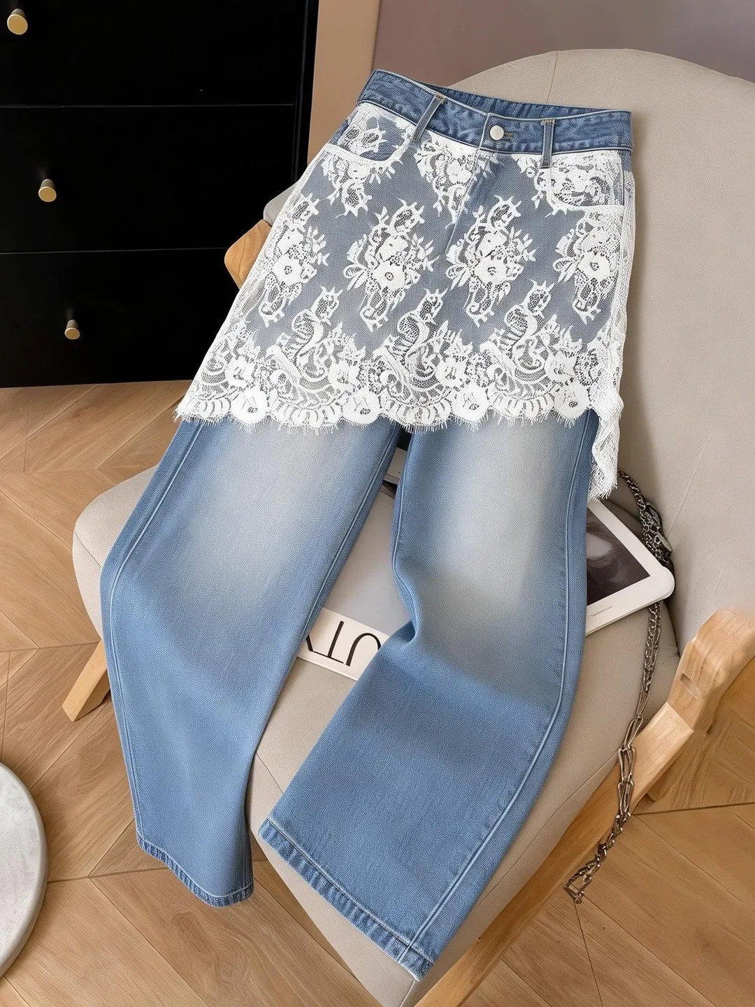 Light Blue Lace Trimmed Wide Leg Jeans Women's Summer High Waist Casual Drapey Slimming Long Pants Loose Fit No Stretch
Light Blue Lace Trimmed Wide Leg Jeans Women's Summer High Waist Casual Drapey Slimming Long Pants Loose Fit No Stretch