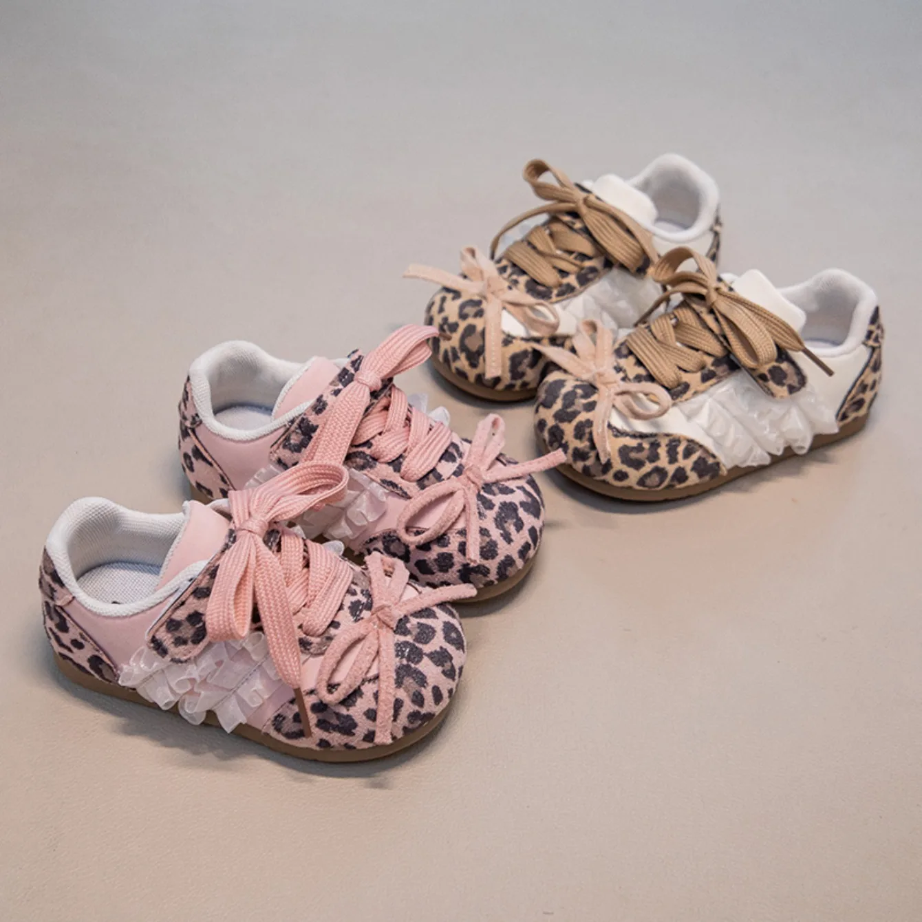 Children's Animal Print Sneakers Spring and Autumn New Soft-soled Comfortable Joker Flat-bottomed Sneakers for Boys and Girls
Children's Animal Print Sneakers Spring and Autumn New Soft-soled Comfortable Joker Flat-bottomed Sneakers for Boys and Girls