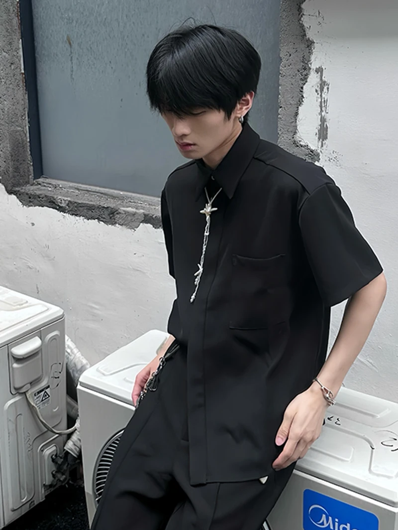 Bla ort Sve irt for Men Summer Trendy American Brand High End Feeling Cool College Sle DK orm irt Jaet
Bla ort Sve irt for Men Summer Trendy American Brand High End Feeling Cool College Sle DK orm irt Jaet