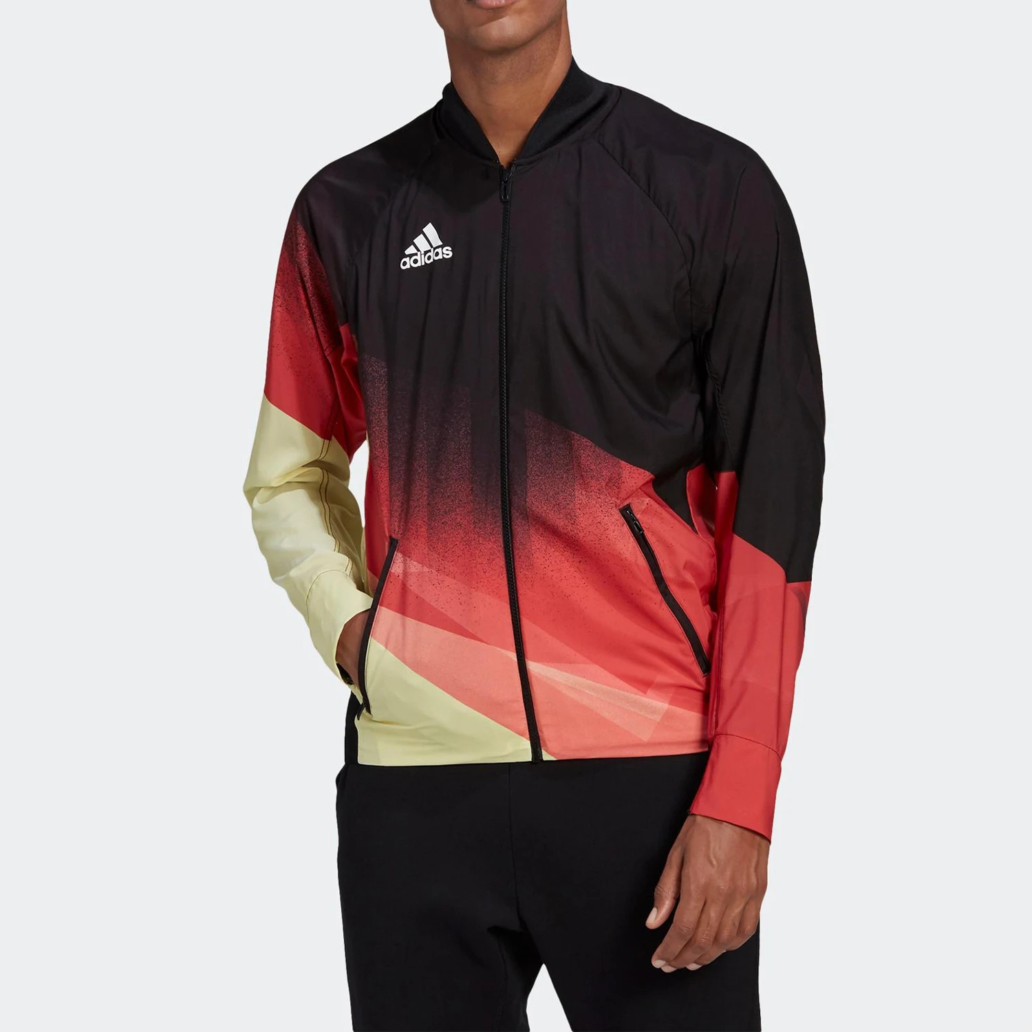 Оригинальная мужская тренировочная куртка Adidas с принтом на воротнике и вставками из разных материалов, весна-осень, GF0316
Оригинальная мужская тренировочная куртка Adidas с принтом на воротнике и вставками из разных материалов, весна-осень, GF0316