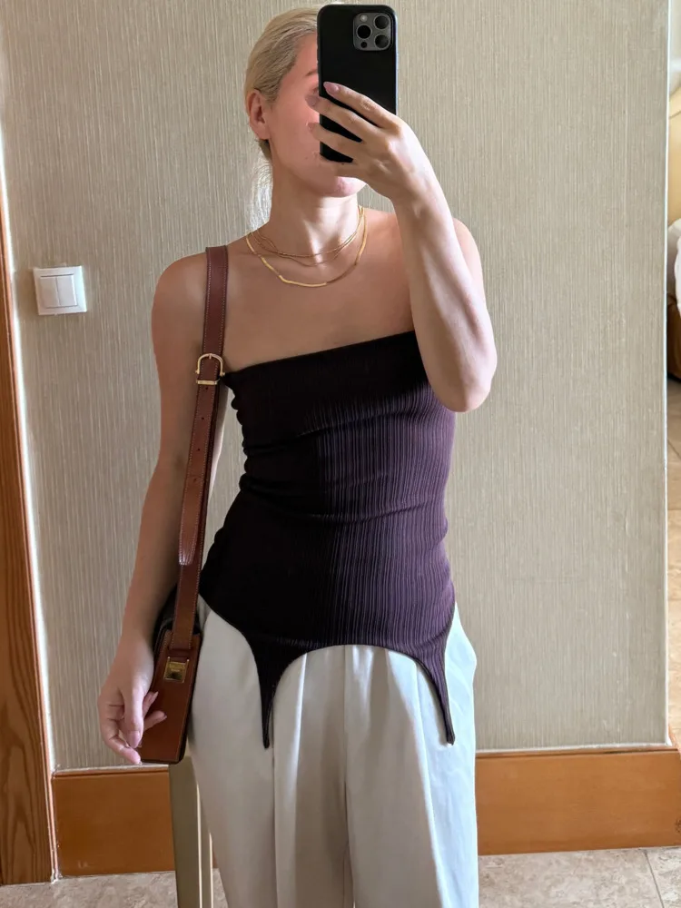 JULISSA MO Sexy Spaghetti Strap Irregular Women Crop Top Solid Sleeveless Backless Vest Y2K Summer Casual Slim Party Streetwear
JULISSA MO Sexy Spaghetti Strap Irregular Women Crop Top Solid Sleeveless Backless Vest Y2K Summer Casual Slim Party Streetwear