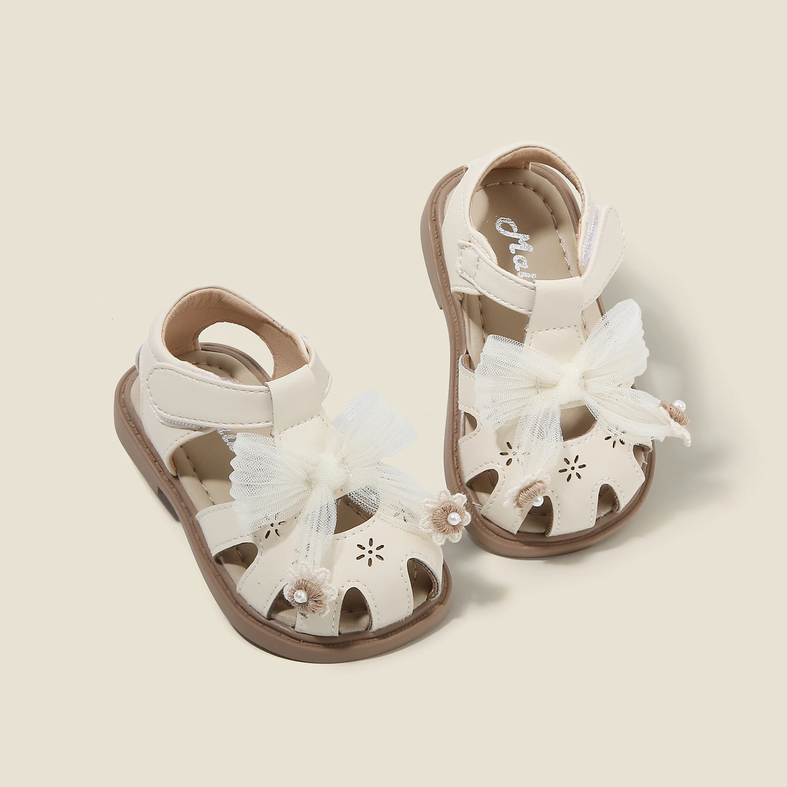 Летние сандалии для маленьких девочек; детские туфли для первого шага; милые модные туфли принцессы для малышей.
Летние сандалии для маленьких девочек; детские туфли для первого шага; милые модные туфли принцессы для малышей.