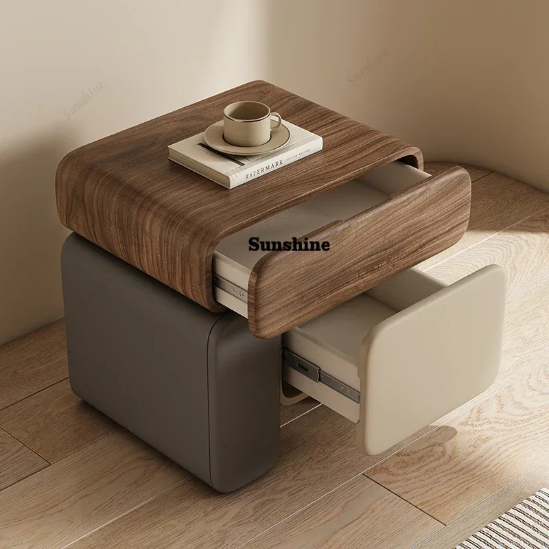 Luxury Nordic Style Bedside Table Glamour Modern Elegant Storage Bedside Table Design Trendy Mesa De Noche Bedroom Furniture FT
Luxury Nordic Style Bedside Table Glamour Modern Elegant Storage Bedside Table Design Trendy Mesa De Noche Bedroom Furniture FT