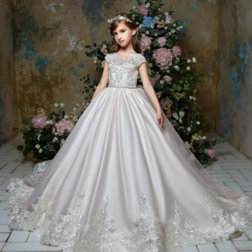 Shiny Flower Girl Wedding Dress Appliques Sequins Satin Kids Birthday Party Prom Banquet First Communion Gown Customized
Shiny Flower Girl Wedding Dress Appliques Sequins Satin Kids Birthday Party Prom Banquet First Communion Gown Customized