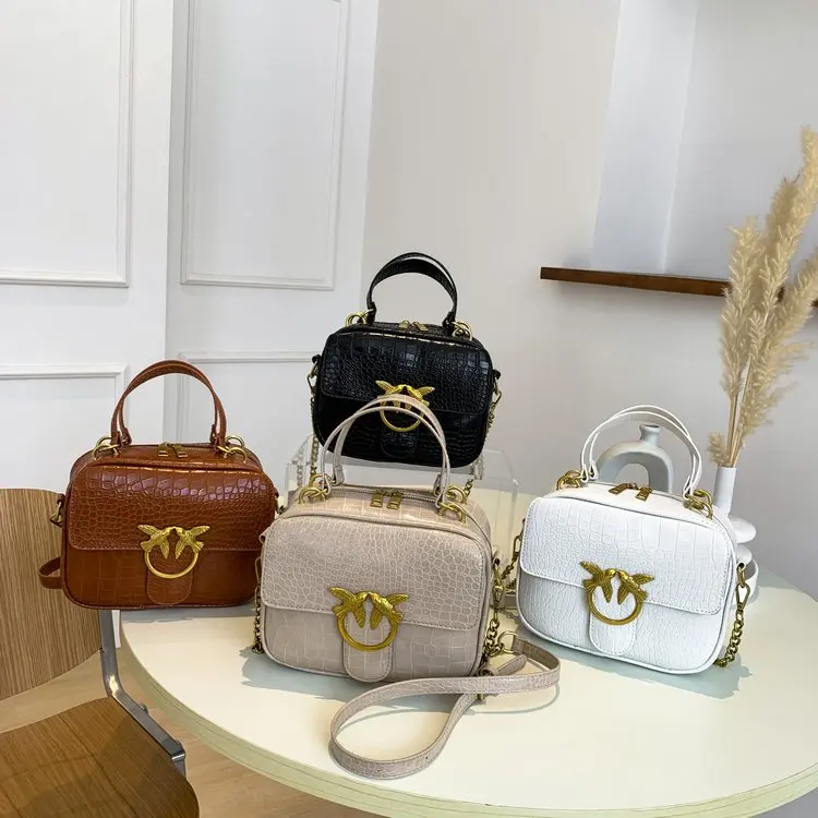 Модная сумка через плечо с клецками 202, женская универсальная сумка через плечо, повседневная сумка-слинг Day to Night, минималистичная кожаная сумка
Модная сумка через плечо с клецками 202, женская универсальная сумка через плечо, повседневная сумка-слинг Day to Night, минималистичная кожаная сумка