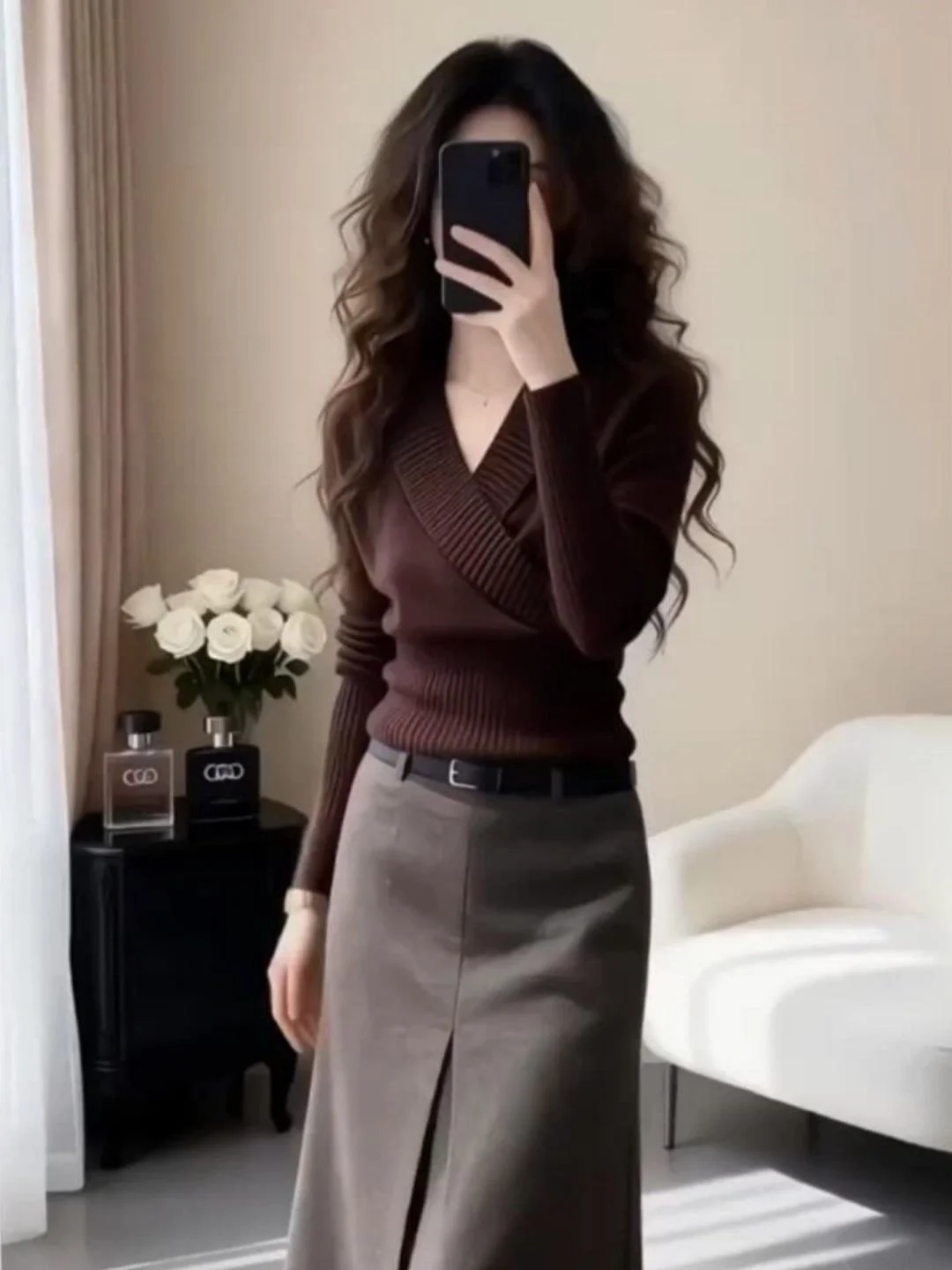 Корейский вязаный свитер с длинными рукавами для женщин, осенне-зимний, с V-образным вырезом, перекрестным дизайном и эффектом утяжки талии
Корейский вязаный свитер с длинными рукавами для женщин, осенне-зимний, с V-образным вырезом, перекрестным дизайном и эффектом утяжки талии