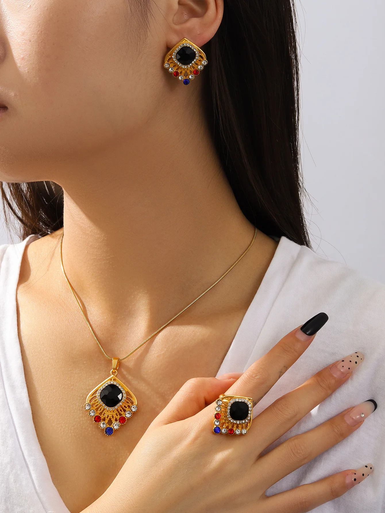 Cirsfer Store Cute Romantic Fashionable Copper Alloy Diamond-Studded Earrings Necklace Jewelry Set For Women To Wear Daily
Cirsfer Store Cute Romantic Fashionable Copper Alloy Diamond-Studded Earrings Necklace Jewelry Set For Women To Wear Daily