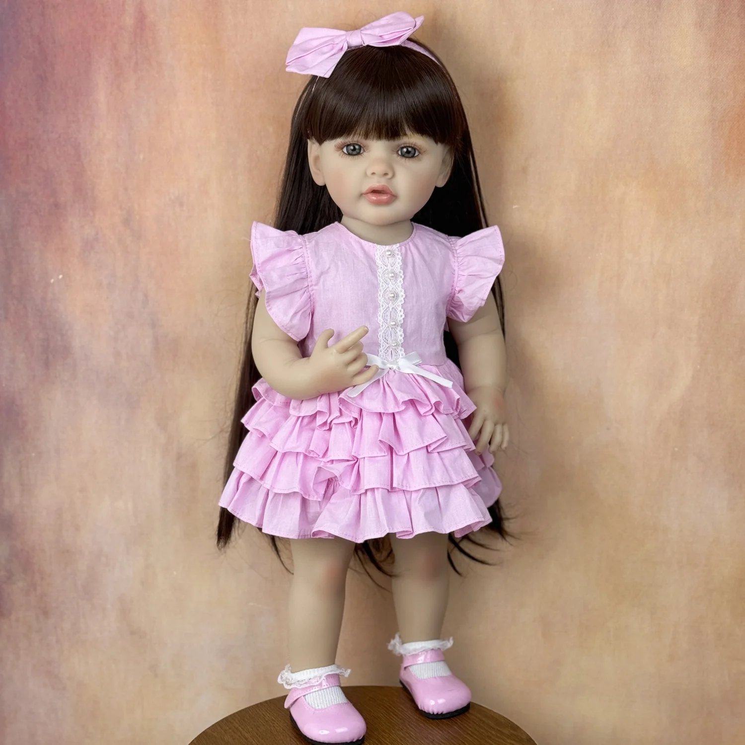 BZDOLL 55 CM Full Vinyl Body Reborn Baby Doll Dress Up Brown Long Hair Princess Toddler Sweet Girl Doll Handmade Birthday Gift
BZDOLL 55 CM Full Vinyl Body Reborn Baby Doll Dress Up Brown Long Hair Princess Toddler Sweet Girl Doll Handmade Birthday Gift