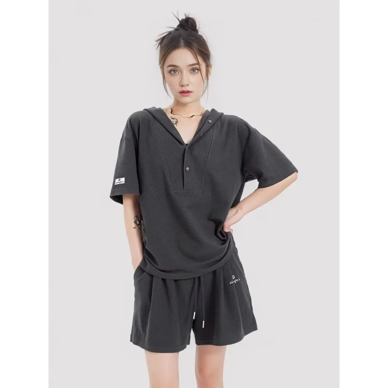 Women's Casual 2-Piece Hooded Tracksuit Loose Short Sleeve T-shirt and Shorts Set Summer Loungewear
Women's Casual 2-Piece Hooded Tracksuit Loose Short Sleeve T-shirt and Shorts Set Summer Loungewear