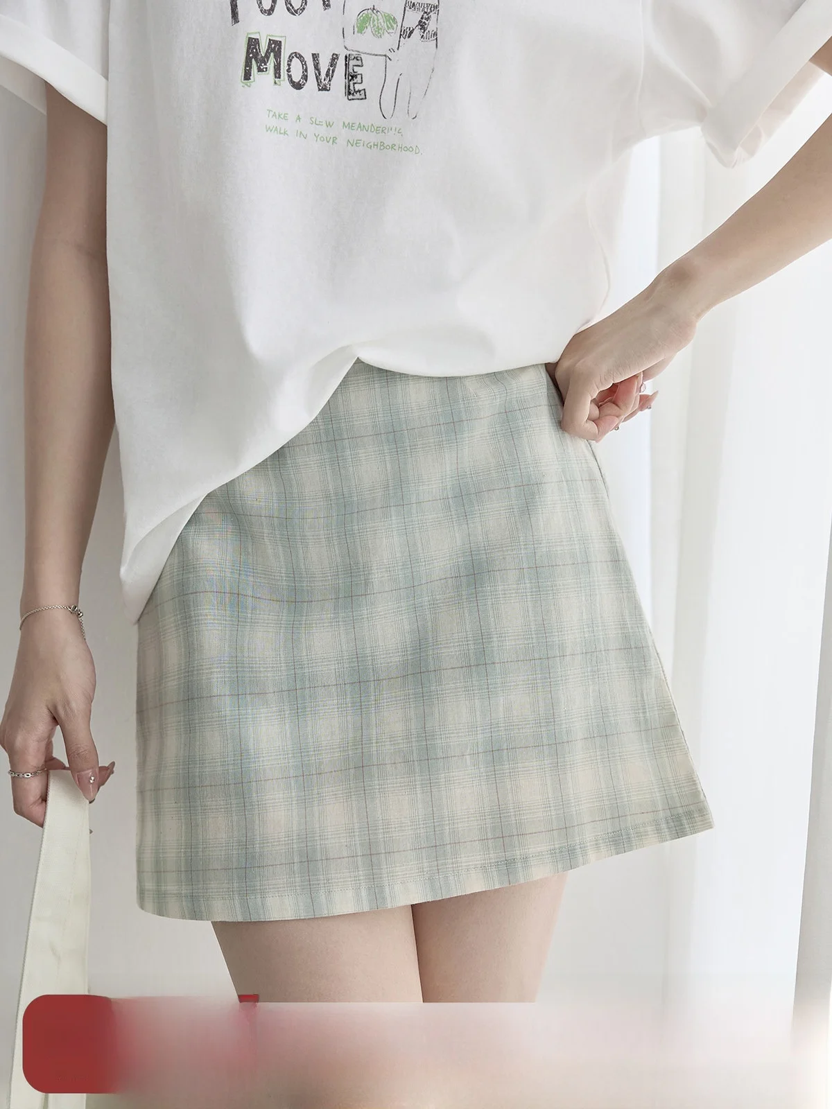 Green Plaid High Waist A-Line Skirt Women's Summer New Style Retro Fit Trousers Commute Korean Style Daily Wear
Green Plaid High Waist A-Line Skirt Women's Summer New Style Retro Fit Trousers Commute Korean Style Daily Wear
