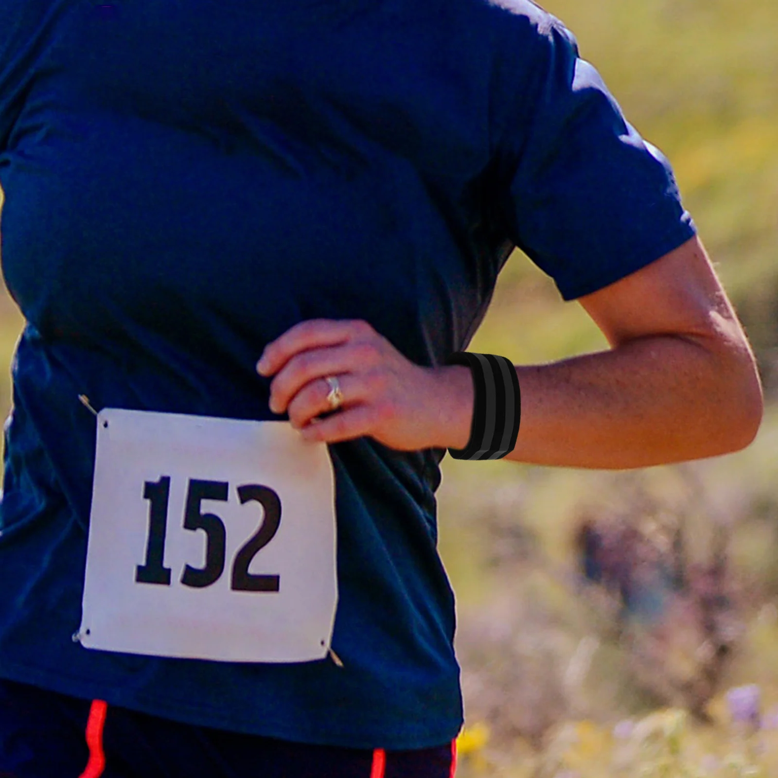 10Pcs Reflective Band for Running Bright Reflective Armband Lightweight Comfortable Fit for Evening Exercise and Night Riding
10Pcs Reflective Band for Running Bright Reflective Armband Lightweight Comfortable Fit for Evening Exercise and Night Riding