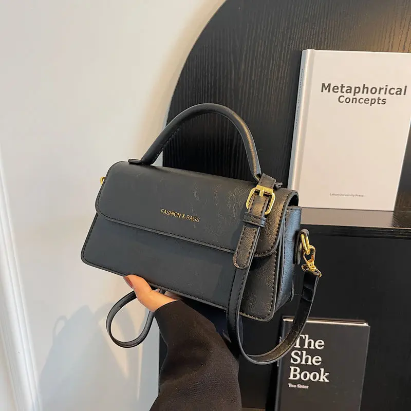Korean High-end Women's New Fashion Autumn Winter Shoulder Bag Multi-layer Crossbody Bag Women's Small Square Bag
Korean High-end Women's New Fashion Autumn Winter Shoulder Bag Multi-layer Crossbody Bag Women's Small Square Bag