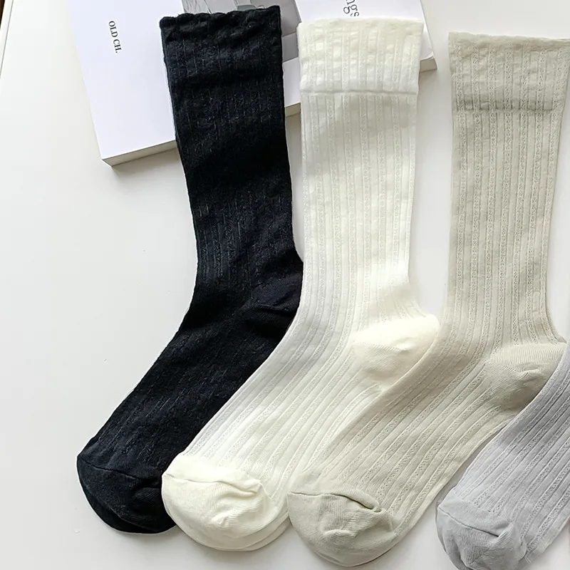 Women's Mid-calf Socks Summer Thin Mesh Cool Feeling Ice Socks Glass Fiber Hollow Out Breathable Sweat-absorbing
Women's Mid-calf Socks Summer Thin Mesh Cool Feeling Ice Socks Glass Fiber Hollow Out Breathable Sweat-absorbing