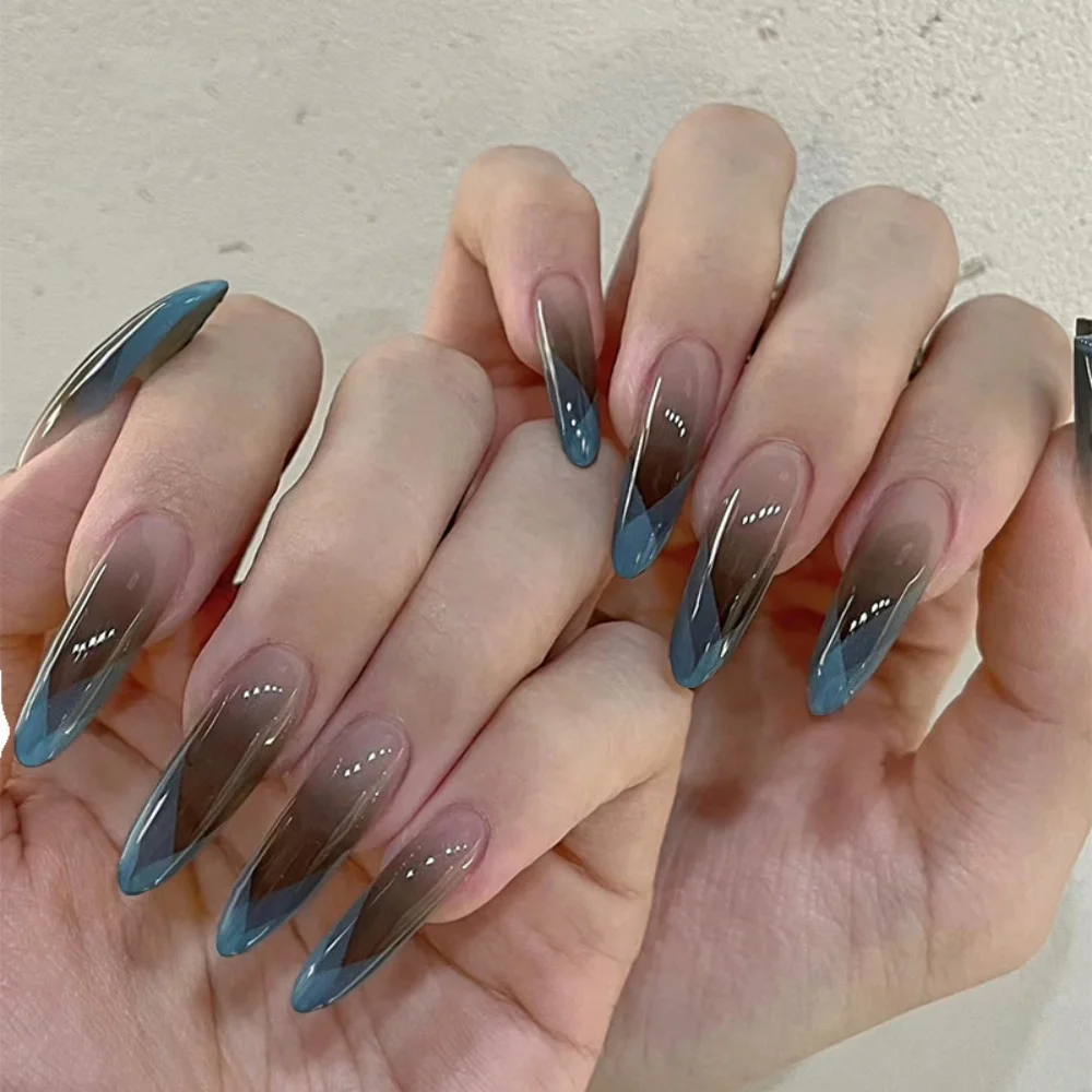 24pcs Long Almond False Nails Tips Wearable Simple Black Gradient Design Fake Nail French Oval Press on Nails Art Manicures Sets
24pcs Long Almond False Nails Tips Wearable Simple Black Gradient Design Fake Nail French Oval Press on Nails Art Manicures Sets