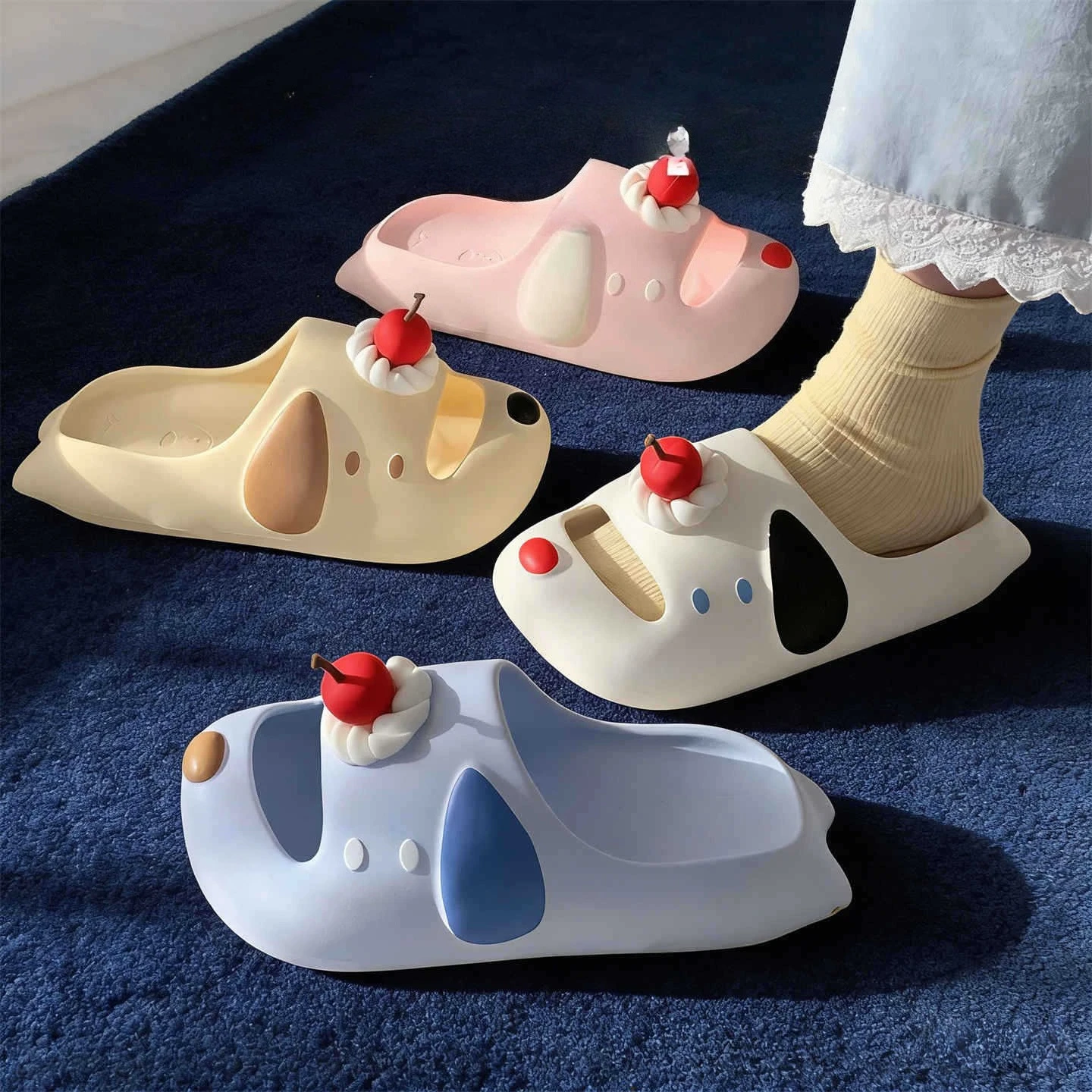 New Cute Dog Cherry Women's Slippers EVA Soft Rubber Anti Slip Home Summer Cool Slippers
New Cute Dog Cherry Women's Slippers EVA Soft Rubber Anti Slip Home Summer Cool Slippers