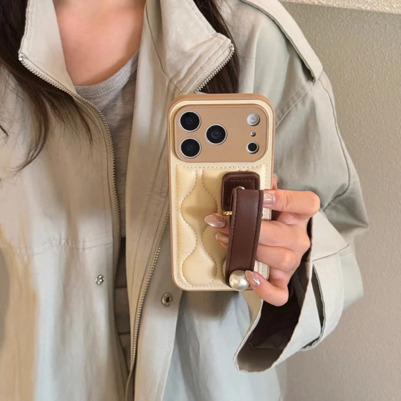 Wavy Pattern Khaki Color Mobile Phone Case for iPhone 17 17Pro 17ProMax 16 16Pro 16ProMax 15 15Pro 15ProMax 14 14Pro 14ProMax
Wavy Pattern Khaki Color Mobile Phone Case for iPhone 17 17Pro 17ProMax 16 16Pro 16ProMax 15 15Pro 15ProMax 14 14Pro 14ProMax