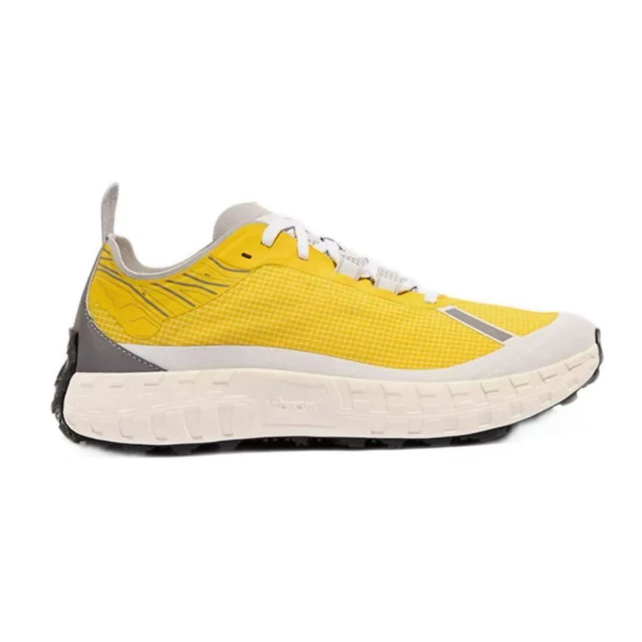 2025 New Off-Road Running Shoes Designer Edition Gym & Outdoor Sports Shoes Couple's Style
2025 New Off-Road Running Shoes Designer Edition Gym & Outdoor Sports Shoes Couple's Style