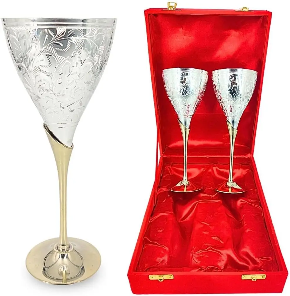 Silver Plated Champagne Flutes Set of 2 with Velvet Box - Gothic Wedding Gift
Silver Plated Champagne Flutes Set of 2 with Velvet Box - Gothic Wedding Gift