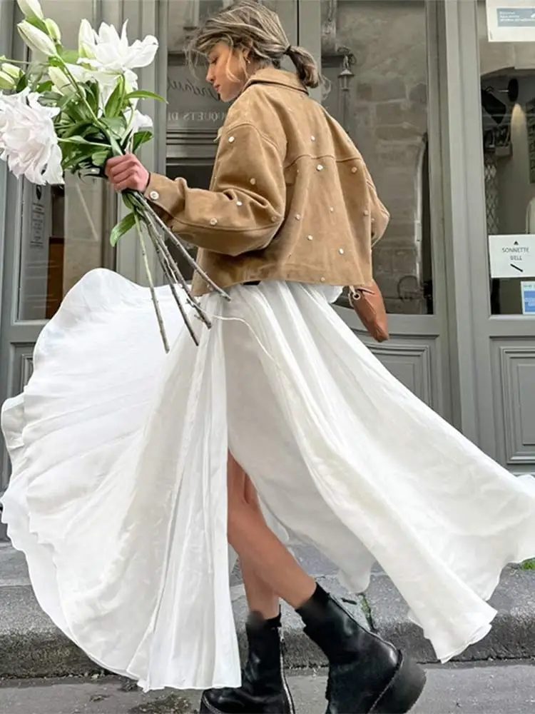 Fall White Ruffles Long Skirt Women Casual Pleated High Split Fluffy A-line Long Skirts Elegant Fashion Ladies High Street Wear
Fall White Ruffles Long Skirt Women Casual Pleated High Split Fluffy A-line Long Skirts Elegant Fashion Ladies High Street Wear