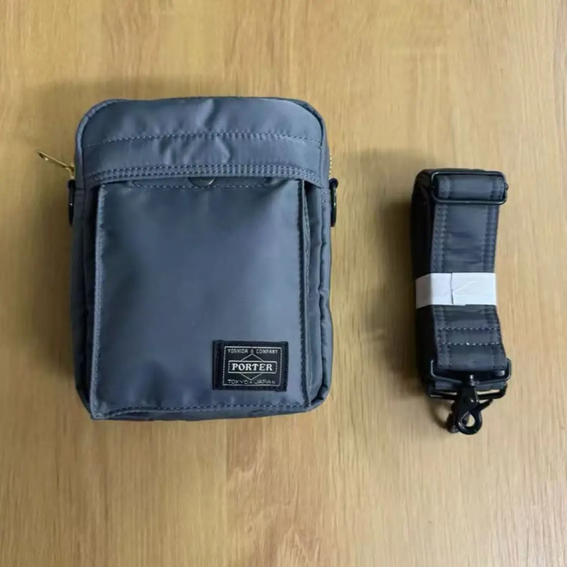 Сумка-чехол для телефона вертикального типа, нейлоновая, на плечо, повседневная, спортивная, для молодежи, мужская и женская
Сумка-чехол для телефона вертикального типа, нейлоновая, на плечо, повседневная, спортивная, для молодежи, мужская и женская