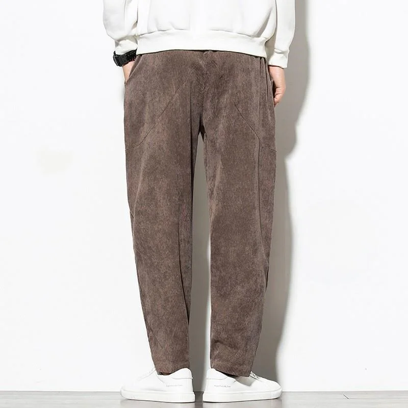 Осенние мужские вельветовые повседневные свободные брюки, длинные брюки в европейском стиле, удобная посадка, модная мужская одежда
Осенние мужские вельветовые повседневные свободные брюки, длинные брюки в европейском стиле, удобная посадка, модная мужская одежда