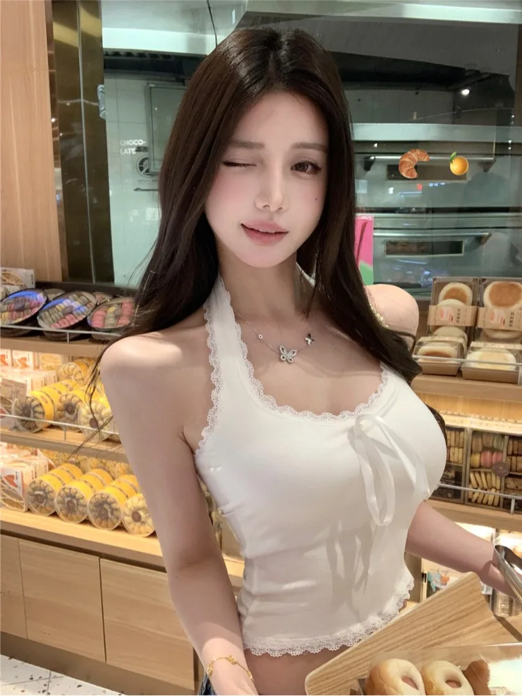 Sweet Spicy Pure Desire Retro Lace Knot V-neck Hanging Neck Slim Fit Backless Sexy Strap Vest Spring Summer Women's...
Sweet Spicy Pure Desire Retro Lace Knot V-neck Hanging Neck Slim Fit Backless Sexy Strap Vest Spring Summer Women's...