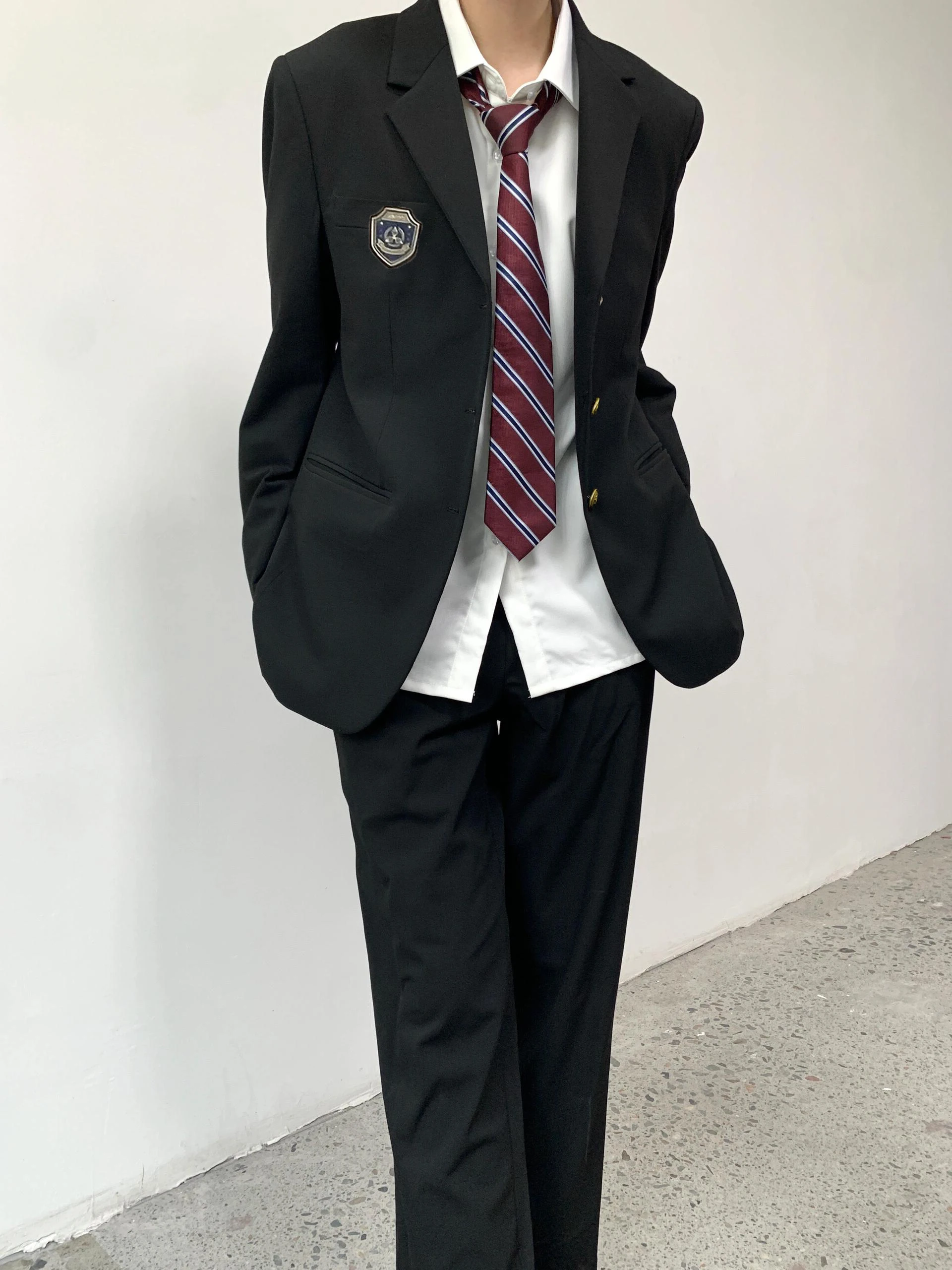 Black Casual Men's Suit Set Student Youth Leisure Outerwear DK Uniform School Sensation Daily Jacket for Teens And College St...
Black Casual Men's Suit Set Student Youth Leisure Outerwear DK Uniform School Sensation Daily Jacket for Teens And College St...