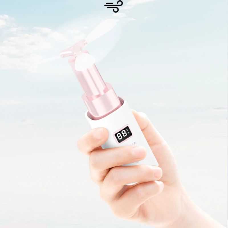 Новый портативный мини-вентилятор в форме помады с USB-фонариком Power Bank и светодиодным дисплеем
Новый портативный мини-вентилятор в форме помады с USB-фонариком Power Bank и светодиодным дисплеем