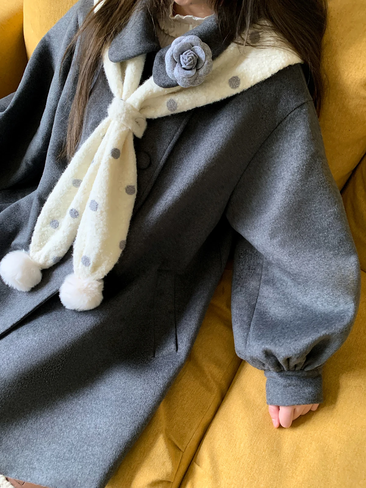 Шерстяное пальто большого размера для женщин, осенне-зимнее, свободное, модное, для полных, повседневное, в стиле «мягкий сыр», для комфортного ношения
Шерстяное пальто большого размера для женщин, осенне-зимнее, свободное, модное, для полных, повседневное, в стиле «мягкий сыр», для комфортного ношения