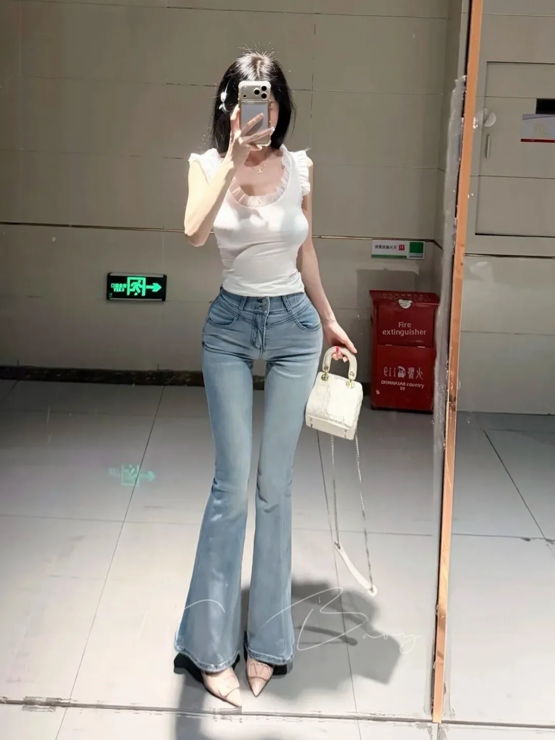 High Waist Lace Knot Stretchy Jeans Slimming Floor Length Bootcut Denim Pants Elastic Waist Cotton Stretch Denim
High Waist Lace Knot Stretchy Jeans Slimming Floor Length Bootcut Denim Pants Elastic Waist Cotton Stretch Denim