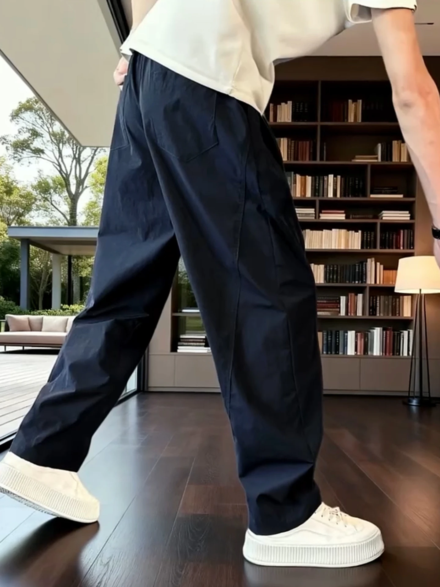 Quick Dry Ice Silk Men's Summer Thin Blade Casual Pants Outdoor Soft Loose Fit Straight Leg Non-Stretch Fashion Brand
Quick Dry Ice Silk Men's Summer Thin Blade Casual Pants Outdoor Soft Loose Fit Straight Leg Non-Stretch Fashion Brand