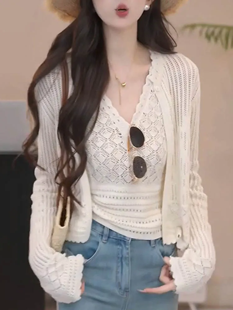 Early Spring Knitted Casual Women's Fashion Set V-Neck Hollow out Cardigan And Tank Top High Waist Loose Fit Summer Outfit
Early Spring Knitted Casual Women's Fashion Set V-Neck Hollow out Cardigan And Tank Top High Waist Loose Fit Summer Outfit