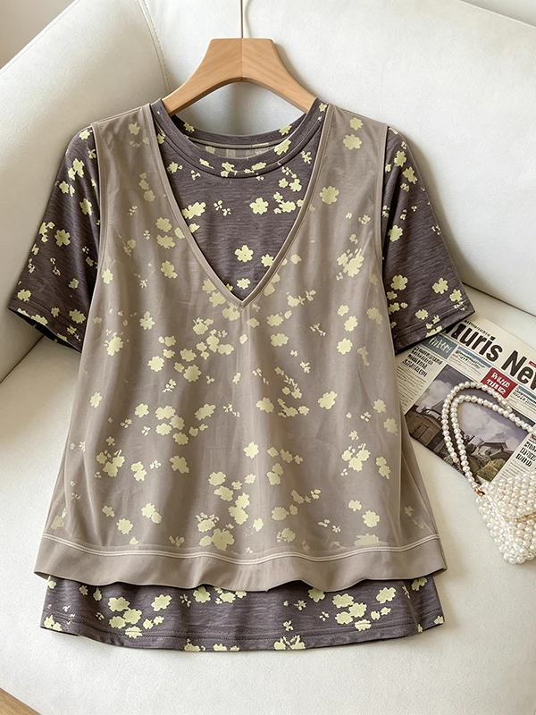 plus Size Floral Print Short Sleeve Loose V-Neck Women's Shirt Summer 2026 New Style Commute Top Korean Version Regular Fit
plus Size Floral Print Short Sleeve Loose V-Neck Women's Shirt Summer 2026 New Style Commute Top Korean Version Regular Fit