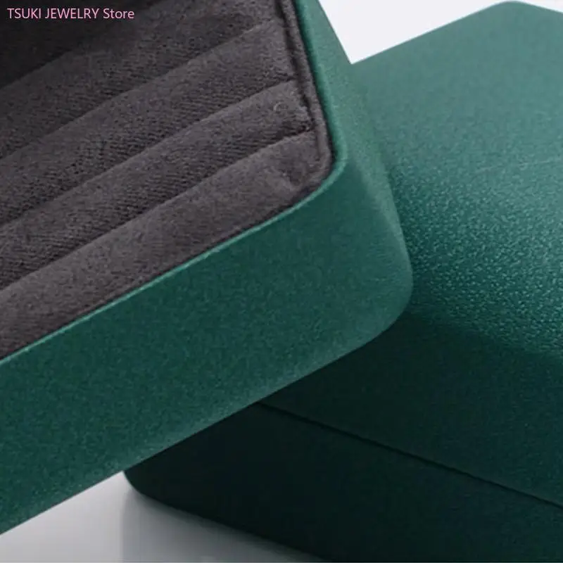 62KE Convenient Mini Jewelry Storage Box Portable Travel Display Holder Elegant Jewelry Storage Box Durable Jewelry
62KE Convenient Mini Jewelry Storage Box Portable Travel Display Holder Elegant Jewelry Storage Box Durable Jewelry