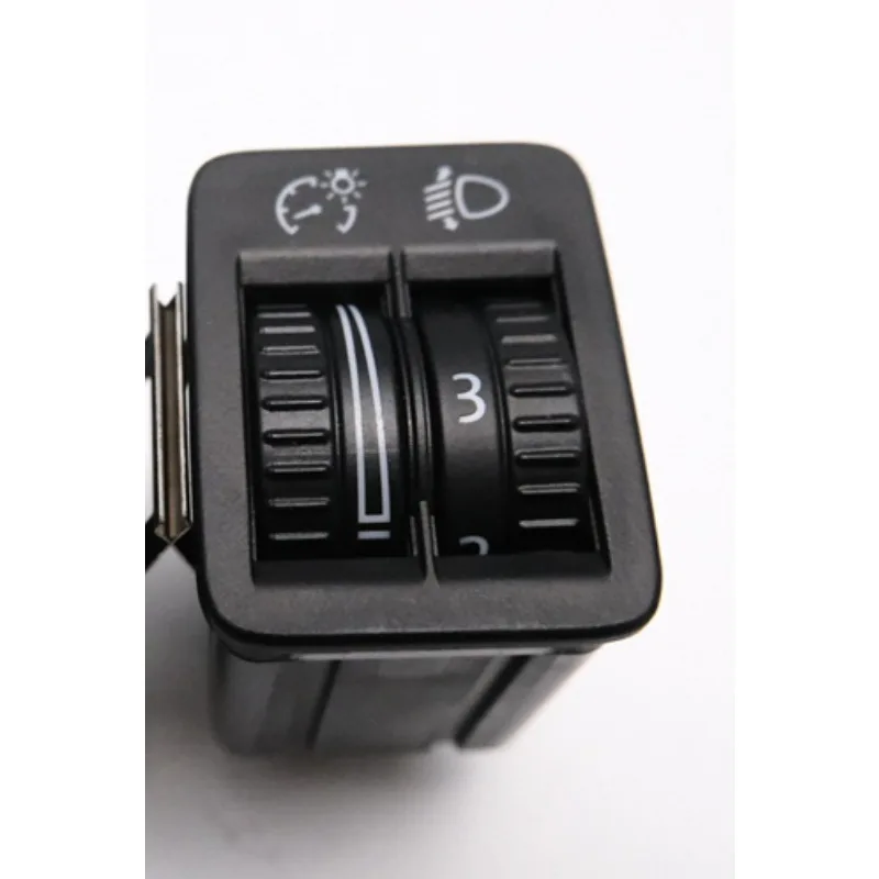 Instrument Brightness Headlight Adjustment Dual Row Switch for Volkswagen Magotan CC Brand New
Instrument Brightness Headlight Adjustment Dual Row Switch for Volkswagen Magotan CC Brand New