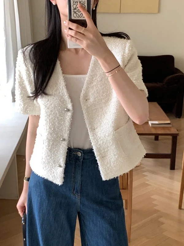 Elegant V-neck Short Sleeve Tweed Jacket Chic Open Cardigan Women's Fashion Summer Outerwear Ladylike Style Casual Wear
Elegant V-neck Short Sleeve Tweed Jacket Chic Open Cardigan Women's Fashion Summer Outerwear Ladylike Style Casual Wear