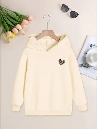 Новая коллекция: Модная повседневная толстовка для девочек на весну-осень, цвет абрикосовый, с принтом в виде леопардовых сердечек на спине и надписью в виде леопардовых букв
Новая коллекция: Модная повседневная толстовка для девочек на весну-осень, цвет абрикосовый, с принтом в виде леопардовых сердечек на спине и надписью в виде леопардовых букв