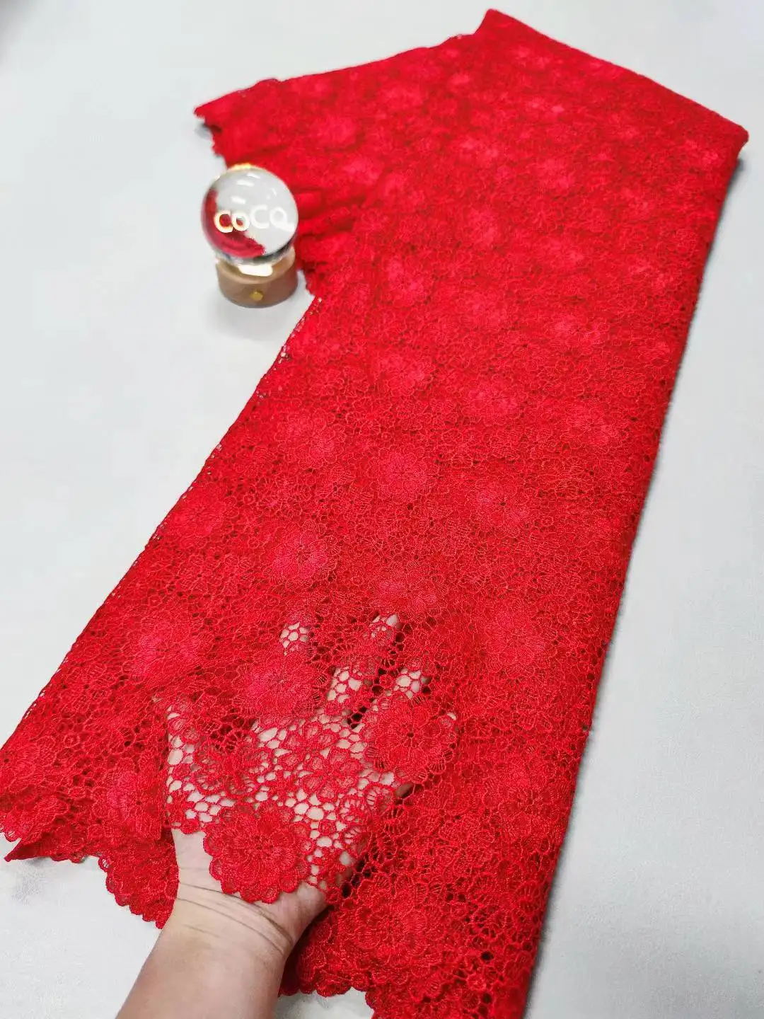 High Quality African Nigerian Tulle Lace Fabric Embroidery Sequins French Guipure Fabric for Party/Wedding Dresses 5 Yards,2025
High Quality African Nigerian Tulle Lace Fabric Embroidery Sequins French Guipure Fabric for Party/Wedding Dresses 5 Yards,2025