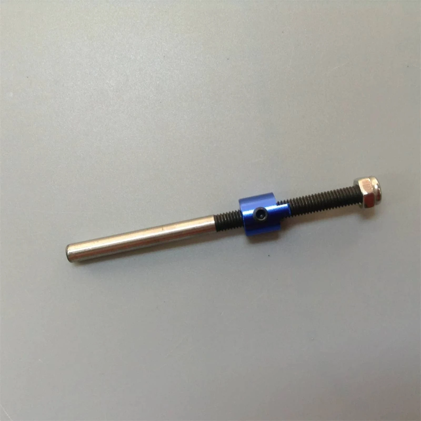 Extension Shaft with Lock Nut Threaded Motor Extension Shaft Hardware Aluminum for Hobbyists, RC Boats
Extension Shaft with Lock Nut Threaded Motor Extension Shaft Hardware Aluminum for Hobbyists, RC Boats