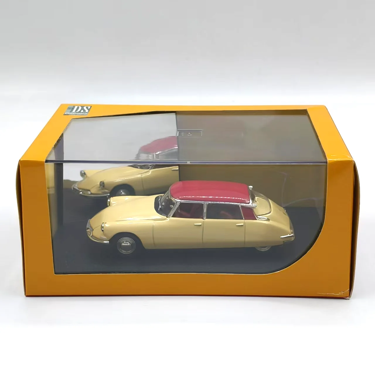 1:43 DS 19 SIough 1966. Статическая коллекция украшений для готовых моделей автомобилей из сплава.
1:43 DS 19 SIough 1966. Статическая коллекция украшений для готовых моделей автомобилей из сплава.