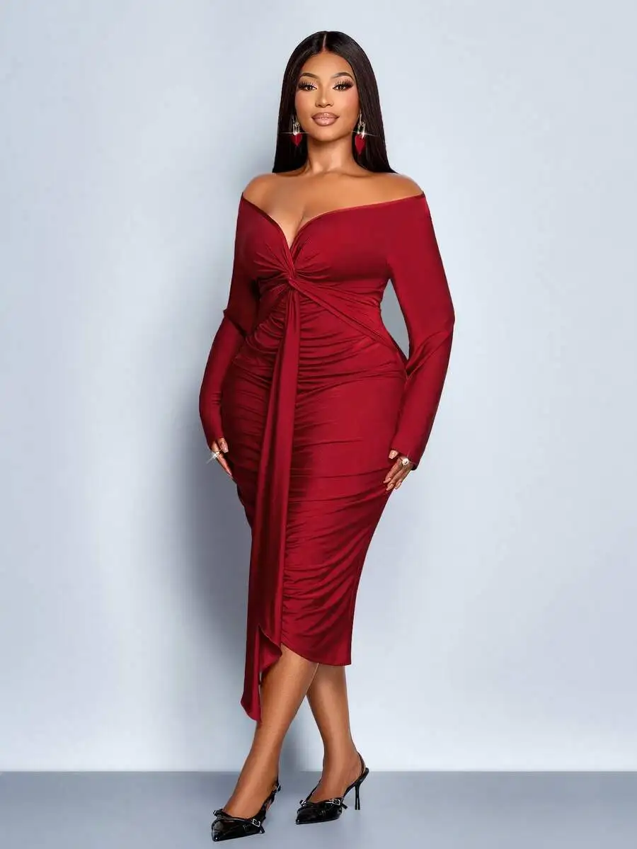 Plus Size Solid Red Knitted High Stretch Glossy V-Neck Ruched Twist Long Sleeve Dress For Party Gala Wedding
Plus Size Solid Red Knitted High Stretch Glossy V-Neck Ruched Twist Long Sleeve Dress For Party Gala Wedding