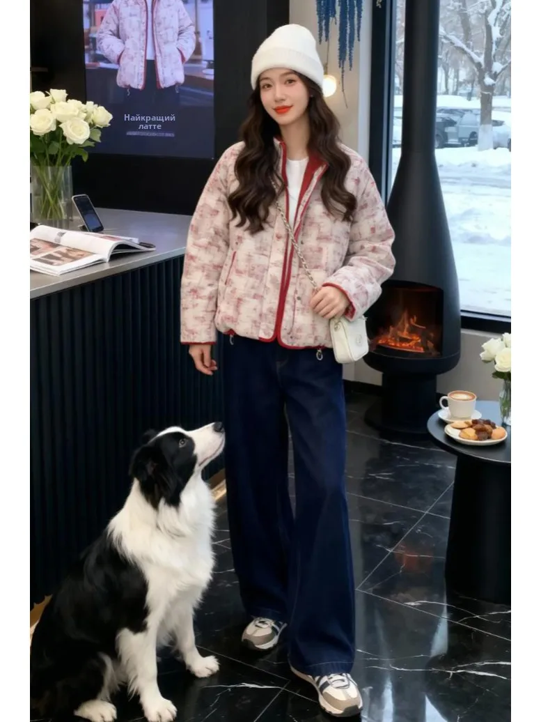 Warm Snowflake Flocking Short down Jacket Women's Winter Coat Korean Style Cotton Quilted Outerwear Breathable Casual Hooded
Warm Snowflake Flocking Short down Jacket Women's Winter Coat Korean Style Cotton Quilted Outerwear Breathable Casual Hooded
