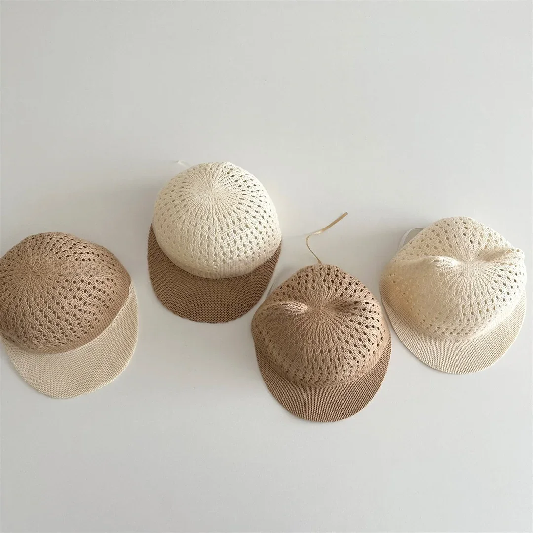 2026 New Summer Kids Girls Flat Cap 1-5T Cute Hollow-out Ventilate Boys Peaked Cap Korean Children Sun Hat
2026 New Summer Kids Girls Flat Cap 1-5T Cute Hollow-out Ventilate Boys Peaked Cap Korean Children Sun Hat