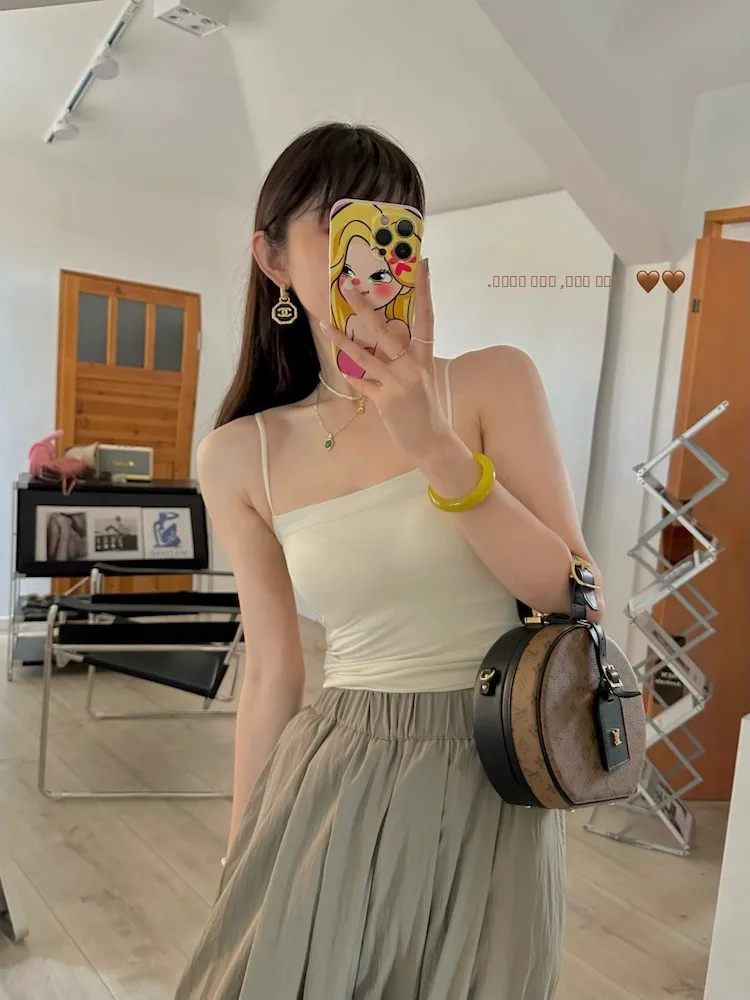 Шелковый топ Moizj Zheng ChunHua без бретелек, универсальный эластичный шелковый топ-майка, летняя новинка, женский топ-жилет
Шелковый топ Moizj Zheng ChunHua без бретелек, универсальный эластичный шелковый топ-майка, летняя новинка, женский топ-жилет