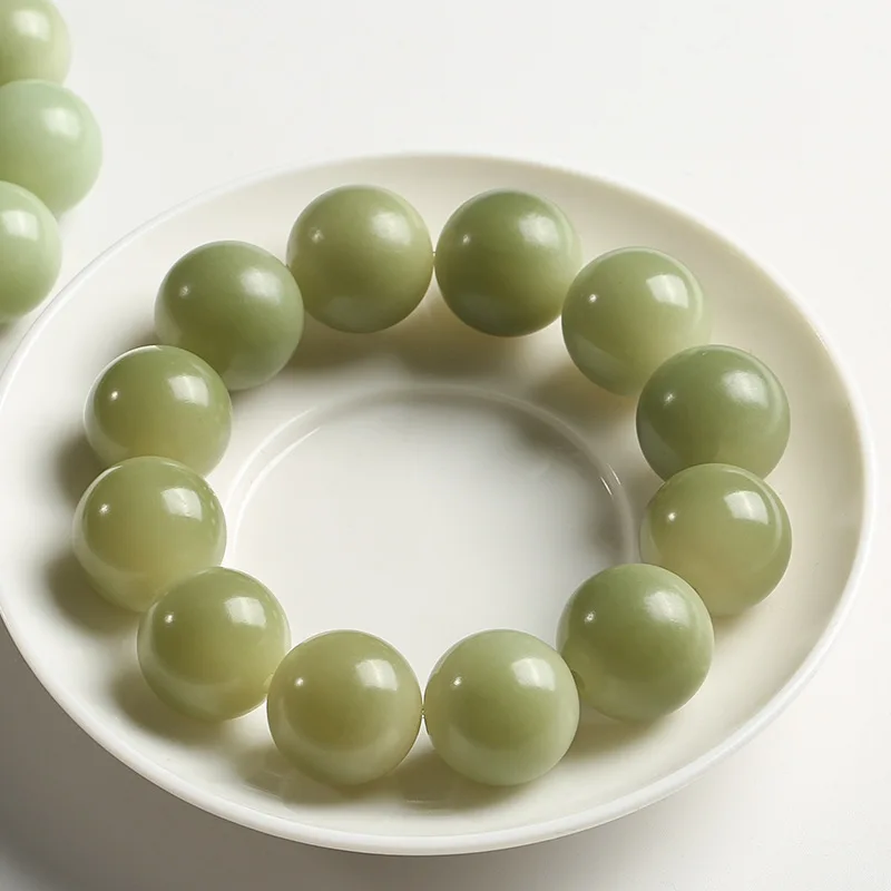 17MM Bodhi Root Bracelet Rare Large Size Round Beaded Green Improved Throw Collection Rare Exquisite Jewelry
17MM Bodhi Root Bracelet Rare Large Size Round Beaded Green Improved Throw Collection Rare Exquisite Jewelry