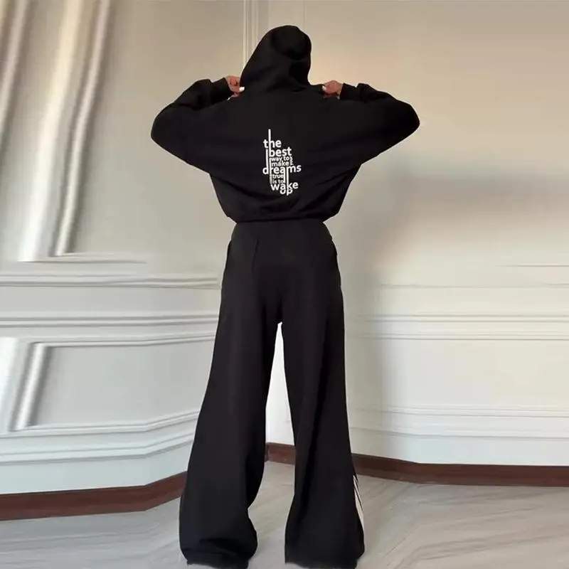 Fall 2025 New Casual Loose Comfortable Women's Fashion Set Two-Piece Set Zipper Hooded Top And Long Pants Long Sleeve Student...
Fall 2025 New Casual Loose Comfortable Women's Fashion Set Two-Piece Set Zipper Hooded Top And Long Pants Long Sleeve Student...