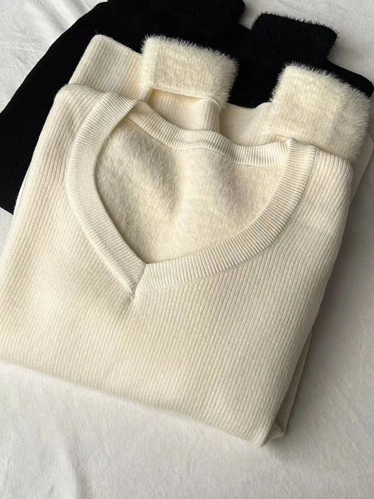 Winter Fleece Knit Sweaters for Women Korean Thick Warm V Neck Slim Base Jumper Female Long Sleeve Solid All Match Pullover
Winter Fleece Knit Sweaters for Women Korean Thick Warm V Neck Slim Base Jumper Female Long Sleeve Solid All Match Pullover