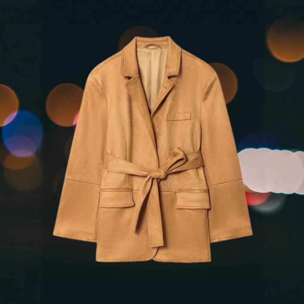 Британский стиль, искусственная замша, пиджак с поясом для женщин, осеннее новое поступление, трансселлеанская торговля, модный европейский и американский стиль 
Британский стиль, искусственная замша, пиджак с поясом для женщин, осеннее новое поступление, трансселлеанская торговля, модный европейский и американский стиль